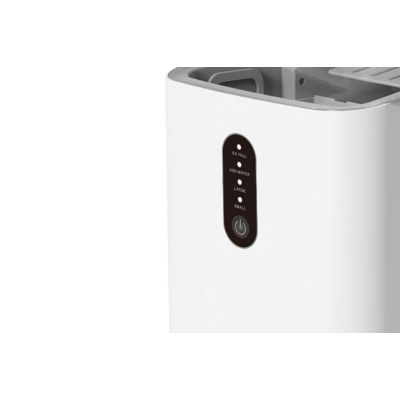 2. Blaupunkt IMB201 ice maker