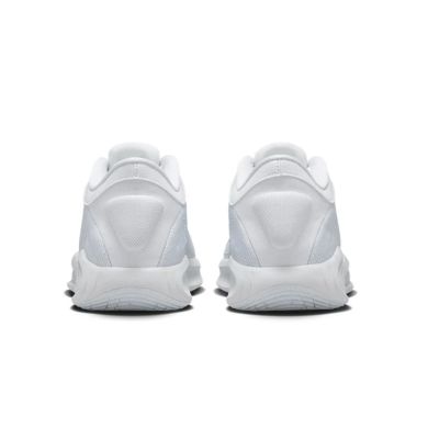4. NIKE GT Hustle Academy FJ7791-101 shoes