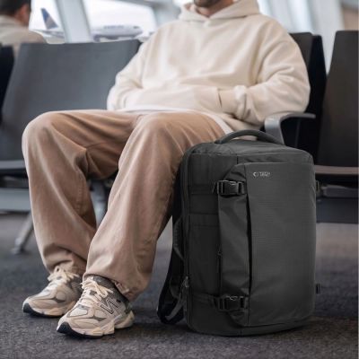 13. Tech-Protect Defender S70 RYANAIR & WIZZAIR 24L Laptop Backpack - Black