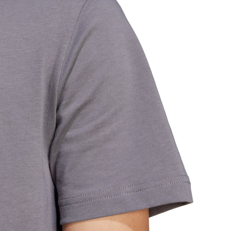 6. adidas Camo Bos Graphic Tee M IY0741