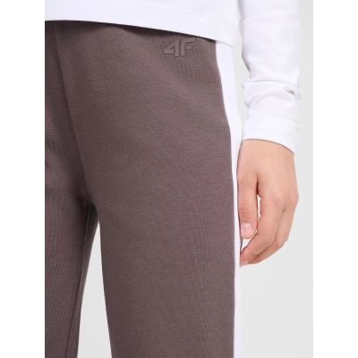 4. Girls' sweatpants with flared legs 4F 4FJRAW25TTROF1599-51S