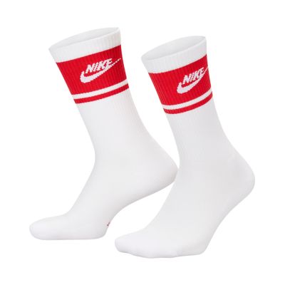 2. Nike Everyday Elevated Crew Socks 3 Pairs White and Red IM7949 900