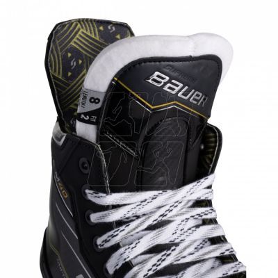 5. Bauer Supreme M40 Int 1063306 Hockey Skates