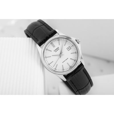 4. Women's Watch CASIO LTP-1183E-7ADF + BOX