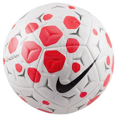 2. Nike Academy Ball HV4386-102