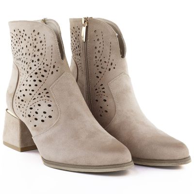 4. Women's suede ankle boots with openwork heels, beige, Potocki SZ12757