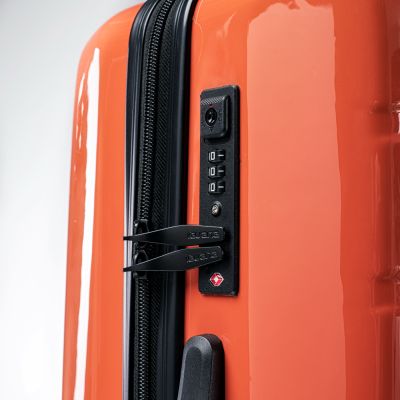 5. Hardside suitcase Iguana Murcia II 66 92800479887