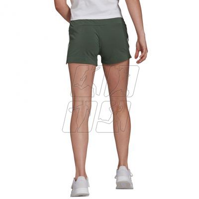 4. Adidas Essentials Slim Shorts W GM5525