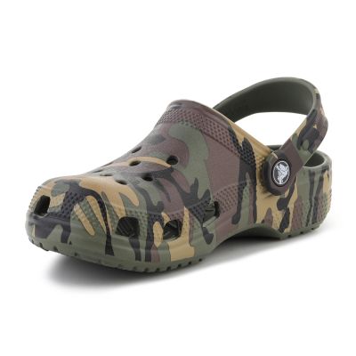 3. CROCS CLASSIC CAMOUFLAGE CLOG K ARMY GREEN/MULTI 211879-3TC