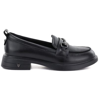 7. Women's leather loafers, black, Vinceza 133115