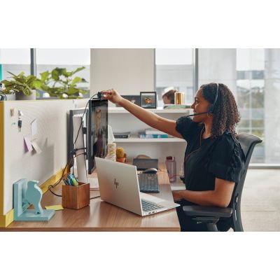 2. POLY Blackwire 3225 Stereo USB-C Headset + 3.5mm Plug + USB-C/A Adapter