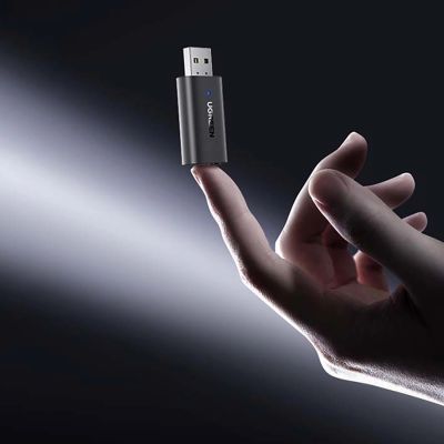 4. Ugreen Transmitter Bluetooth 5.1 Transmitter / Receiver Wireless Audio Adapter 3.5mm Mini Jack Black (CM523 60300)