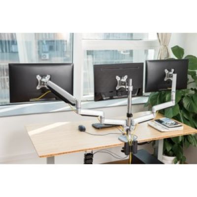 3. Monitor holder Logilink TIS 13"-32" 3TFT 2X4Gel. 1X1Joint silver Max. 7KG
