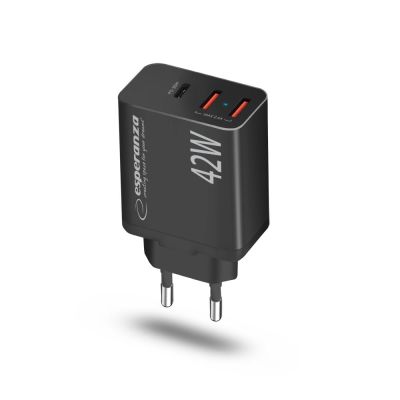2. ESPERANZA 42 W Mains Charger USB-C PD 30 W / 2x USB-A 12 W EZC106K