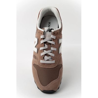 7. New Balance 373 Men’s Brown Leather Sneakers