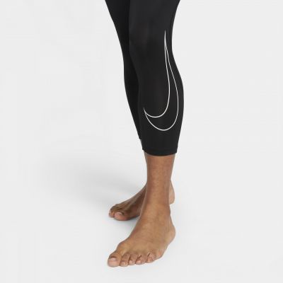 3. Nike Pro Dri-FIT LM Thermal Pants DD1919-010