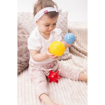 6. AM Tullo sensory balls 3 pcs 453