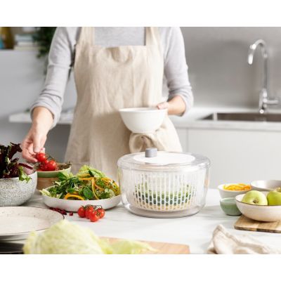 8. Joseph Joseph Multi-Prep Multicolor