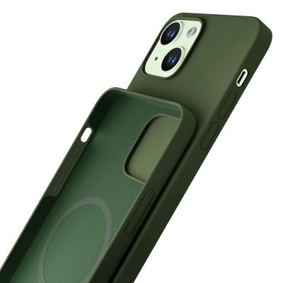 4. 3mk Hardy Silicone MagCase for iPhone 15 Plus - green