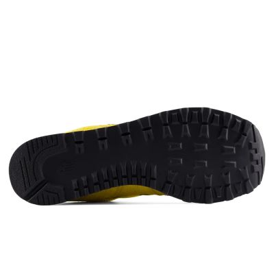 5. Classic Unisex New Balance 574 Lifestyle Shoes (U5749BU)