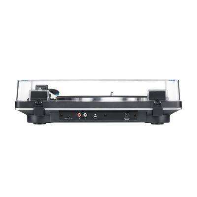 4. Audio-Technica AT-LP70XBT automatic belt-drive turntable