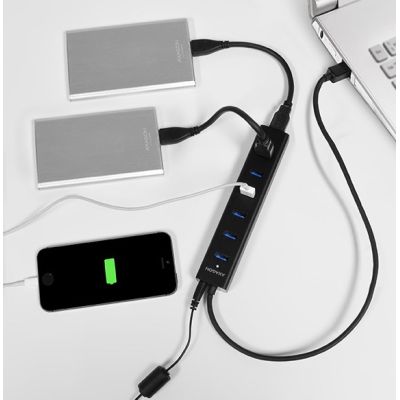 3. AXAGON HUE-SA7BP 7-port Hub