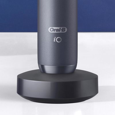 4. Braun Oral-B iO8 BLACK Electric Toothbrush