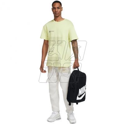 8. Nike Elemental Backpack Hbr DD0559 010