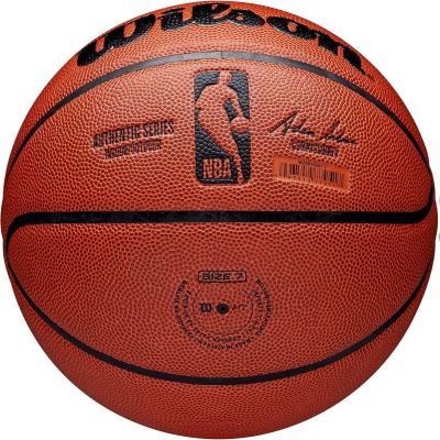 4. WILSON AUTHENTIC INDOOR OUTDOOR BASKETBALL SIZE 7