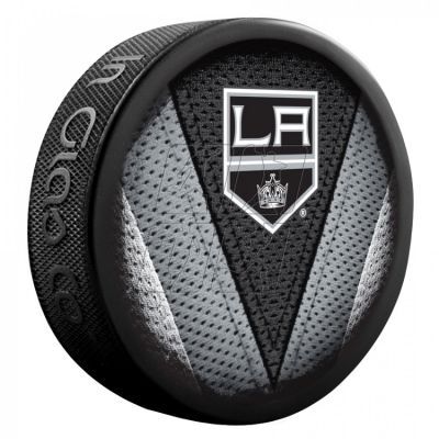 38. Souvenir Hockey Puck Inglasco NHL Stitch 510AN000605