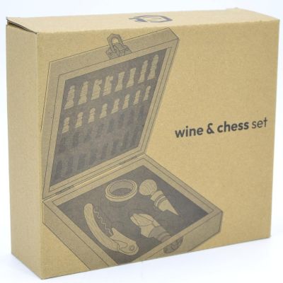 7. STAMINA CHESS AND WINE ACCESSORIES SET