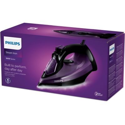6. PHILIPS DST 5030/80 iron