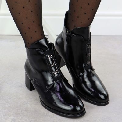 7. Black patent ankle boots for women with bows and block heel M.Daszyński 2481