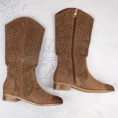 3. Vinceza W JAN264B suede openwork boots, brown