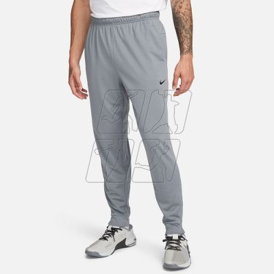 3. Nike Totality M FB7509-084 pants