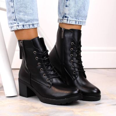 7. Potocki W WOL177A black platform ankle boots