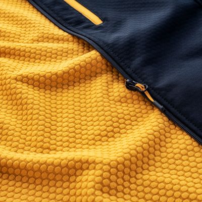 4. Men's Softshell SIHAR SP