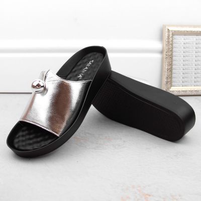 39. Women's beige openwork closed sandals Sabatina