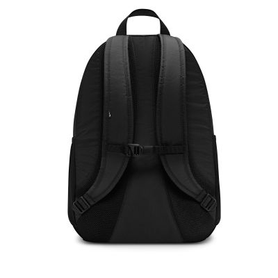 2. Nike Hayward Backpack HJ8200-011