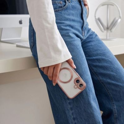 6. Tech-Protect MagFlex Case for iPhone 17 - Transparent Pink