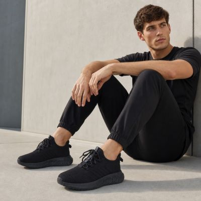 8. Black Big Star men's textile sports shoes UU174003