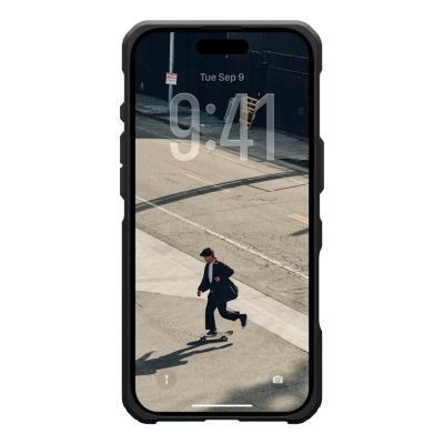 3. Urban Armor Gear 114520113940 Mobile Phone Case 16.5 cm (6.5") Black