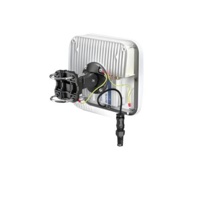 3. QuWireless QuMax Antenna – Directional PoE/LAN Antenna, 14 dBi