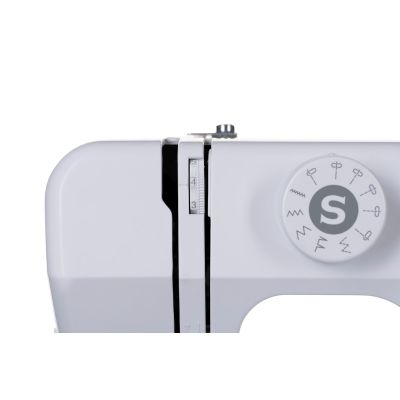 7. Singer M1005 sewing machine