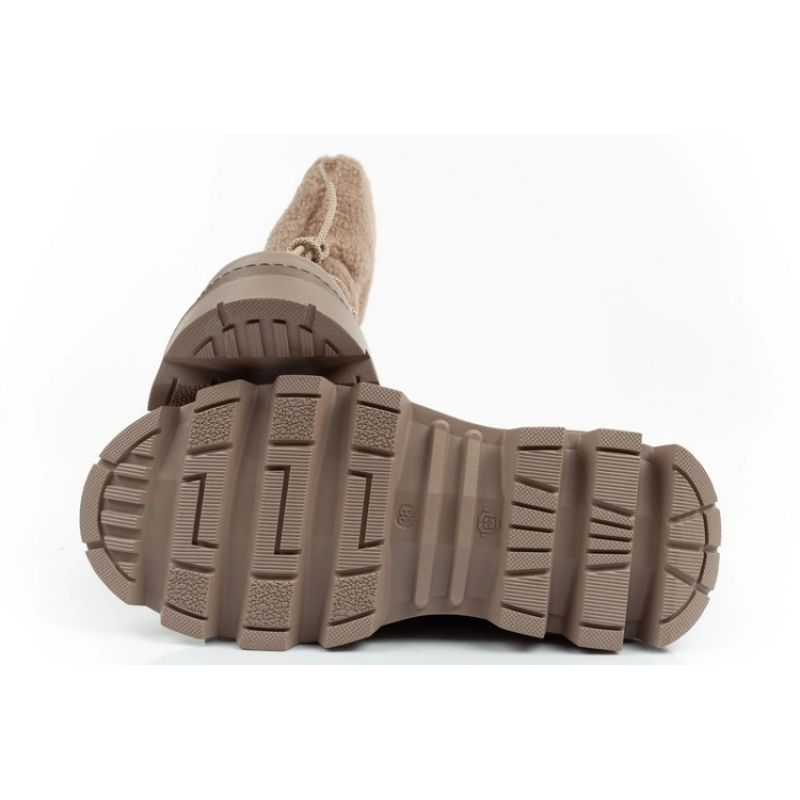 17. Lee Cooper W Snow Boots LCJ-24-47-3149L