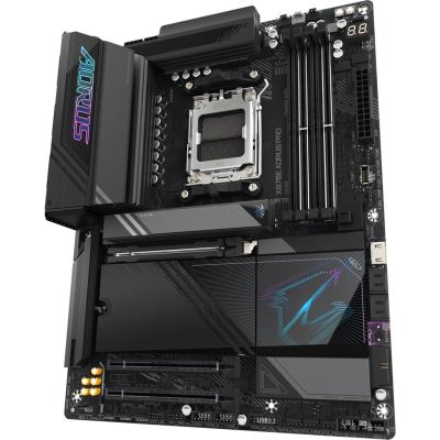 9. Gigabyte X870E AORUS PRO Motherboard