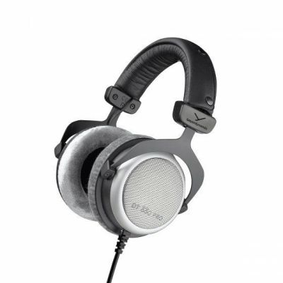 3. Beyerdynamic DT 880 PRO 250 OHM - Semi-open studio headphones