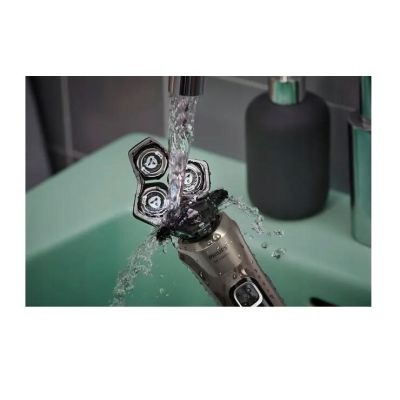 6. PHILIPS series 5000 S5886/38 shaver