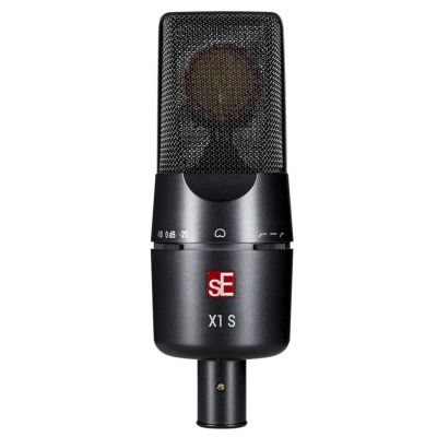 4. sE Electronics X1 S Vocal Pack Black Studio Microphone