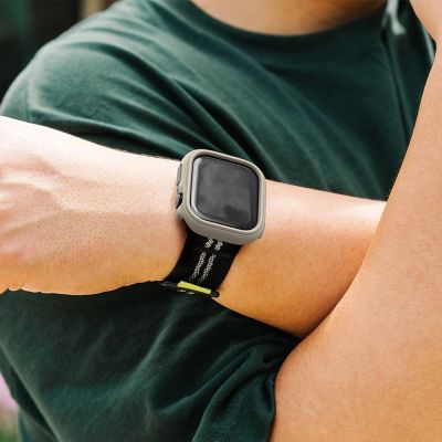 6. Ringke Onyx Case for Apple Watch 10 46mm - Green